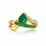 Estate 10k Yellow Gold Green Stone Bypass Ring